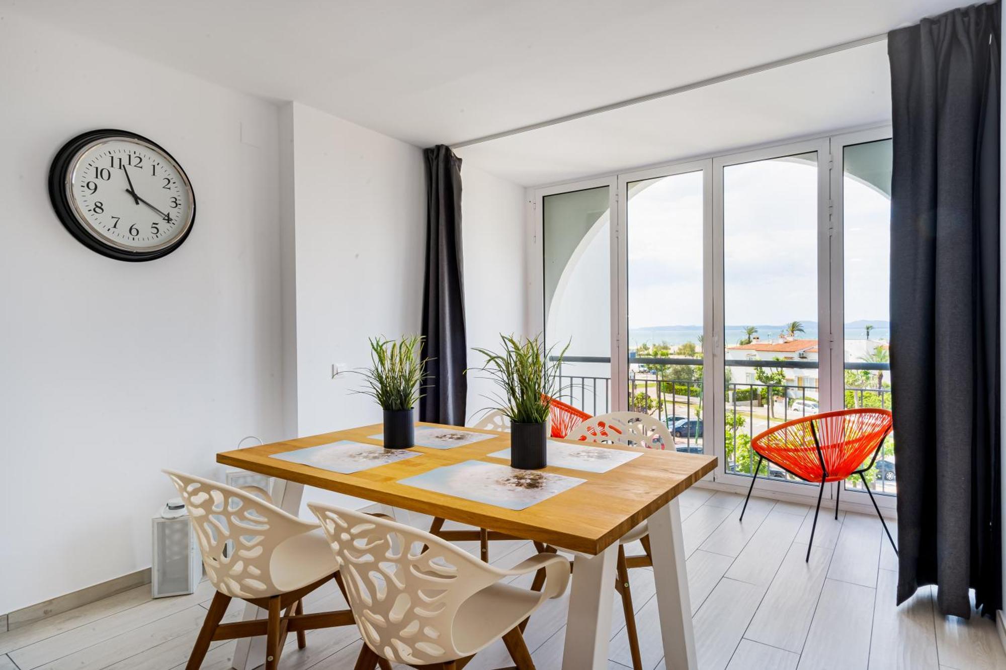 Apartamento Frente Al Canal Con Terraza Empuriabrava Exterior photo
